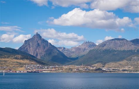how to get to ushuaia argentina